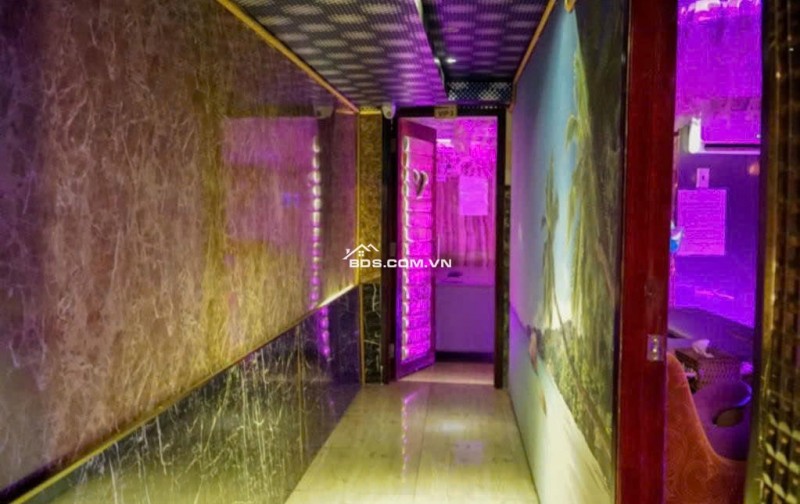 CHO THUÊ NHÀ MTKD SẦM UẤT TRƯỜNG SA, Q. PHÚ NHUẬN DTSD 400M2 CHỈ 70TR/TH. LH:0918045839, 0902584679.